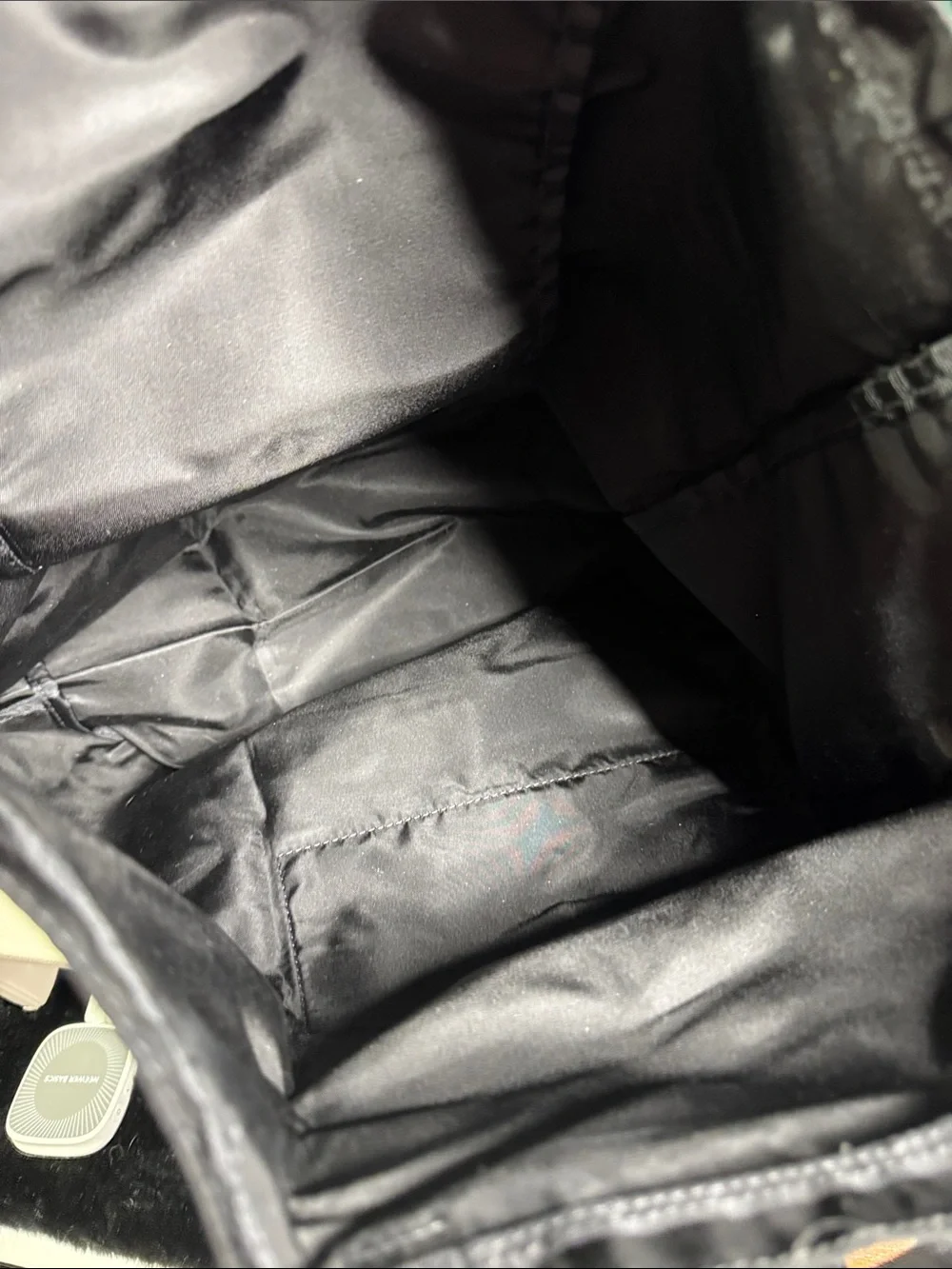 Lot of Tumi’s cosmetic and tote bag - Picture 6 of 9